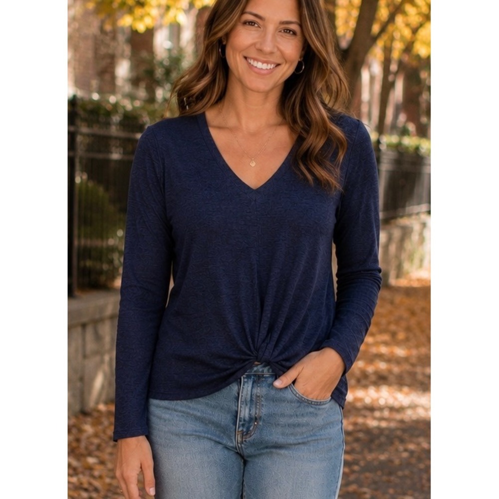 Sunday In Brooklyn Womens Navy Blue Medium Twist Front Casual Top Minimalist - Picture 1 of 6